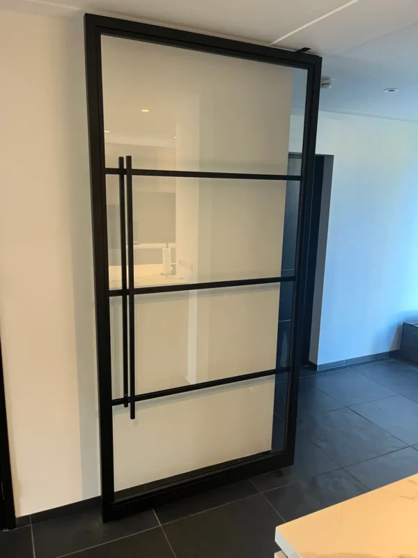 Oss taatsdeur1
