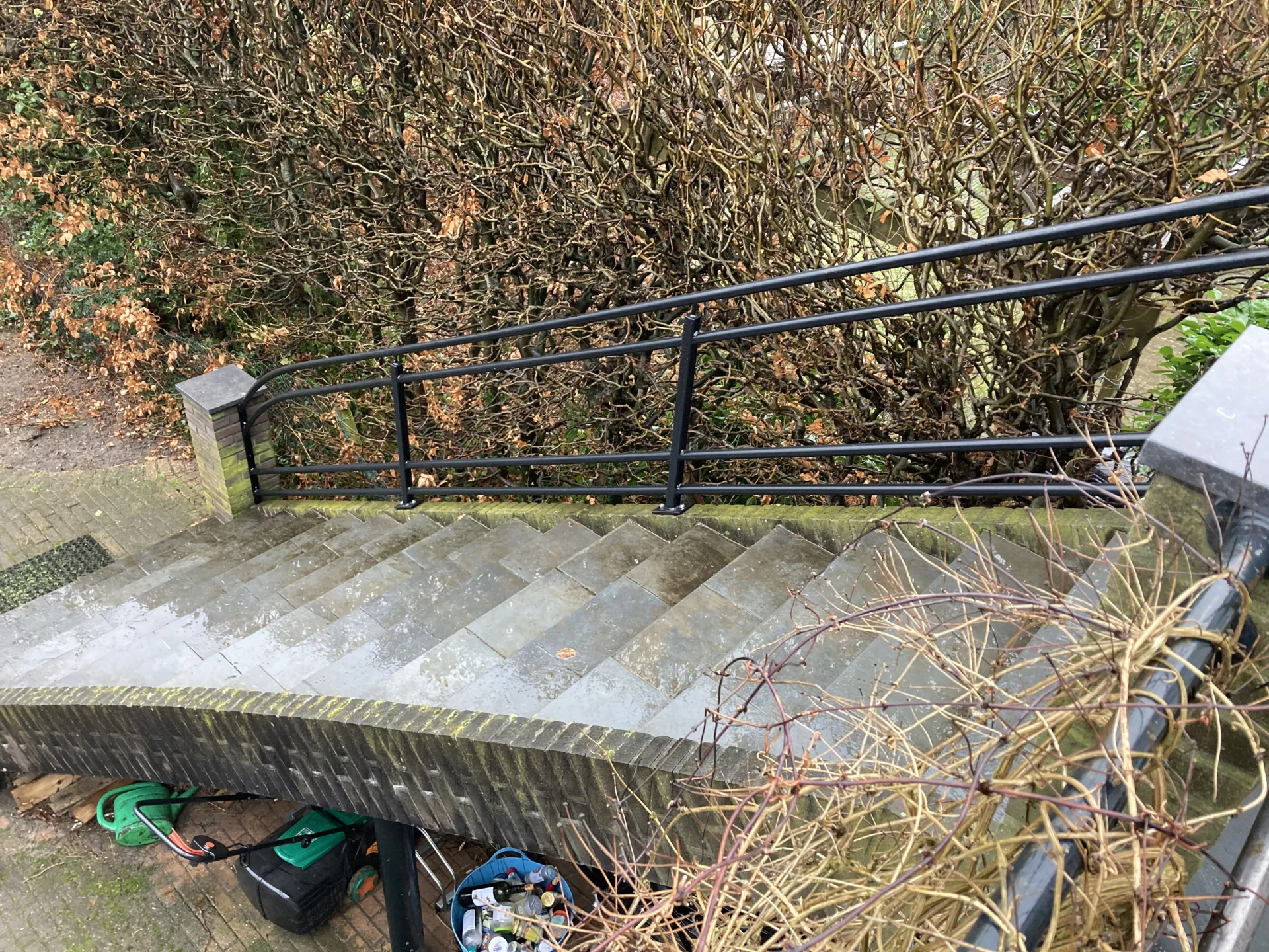 Vught poortje trapleuning1